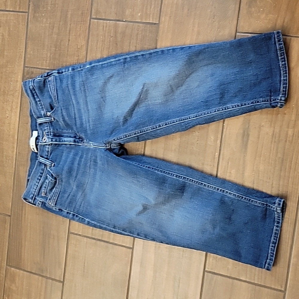 Levi's cropped blue jeans Classic 5 pocket Stretch 99% cotton 1% elastane EUC…